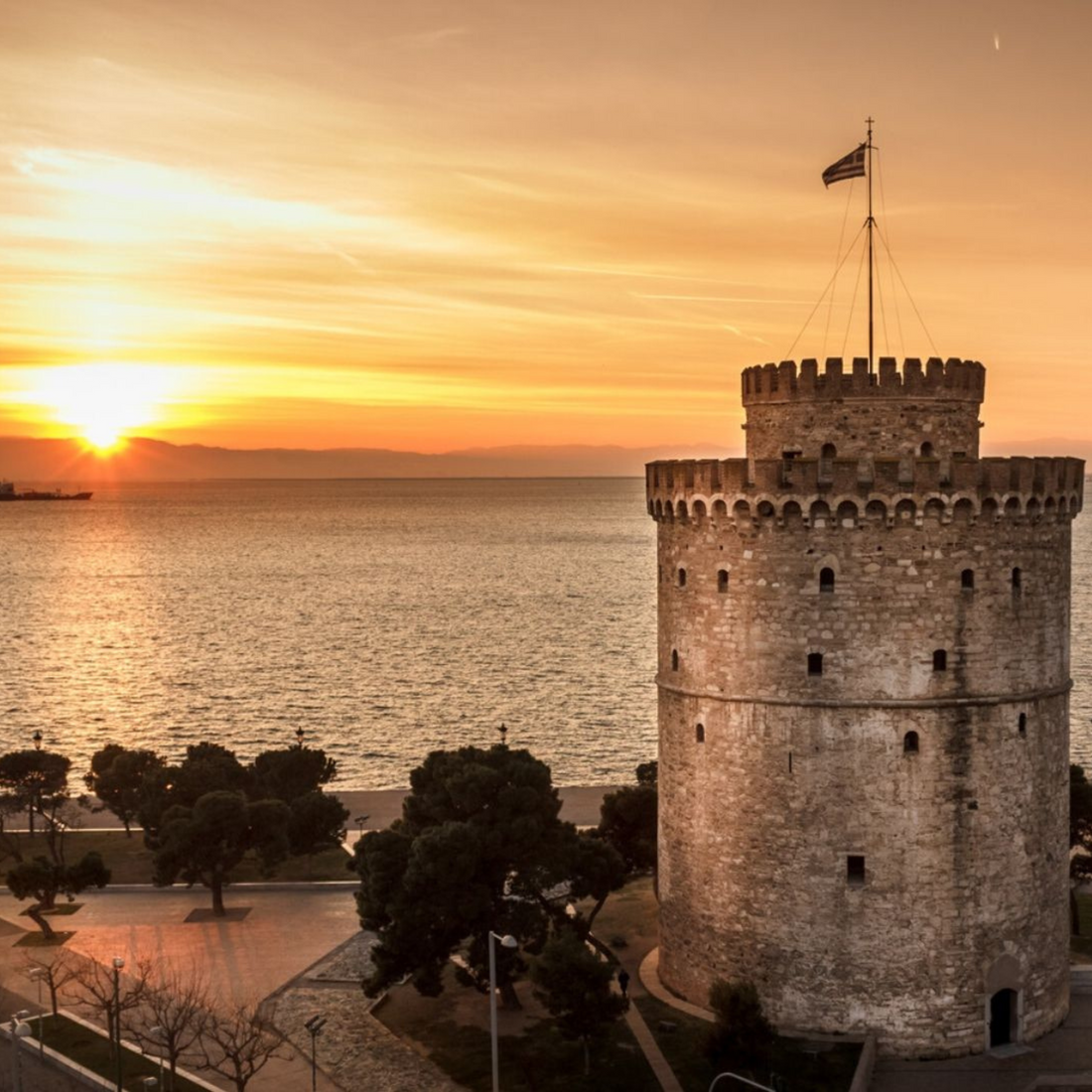 Exploring Thessaloniki: Top Attractions Near BedCity Apartment