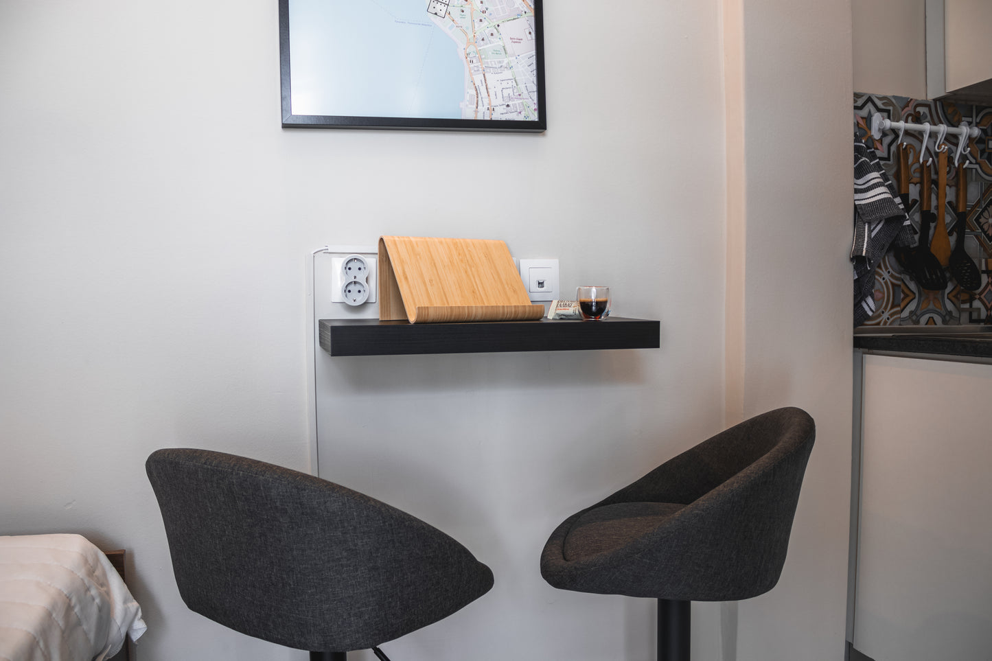 BedCity Apartment | Free Parking & City Center